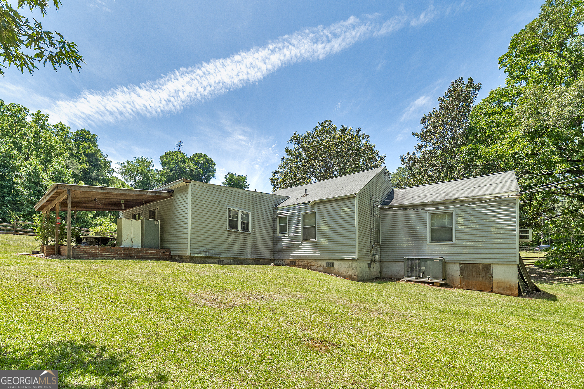 2534 Highway 155 N Property Photo 11