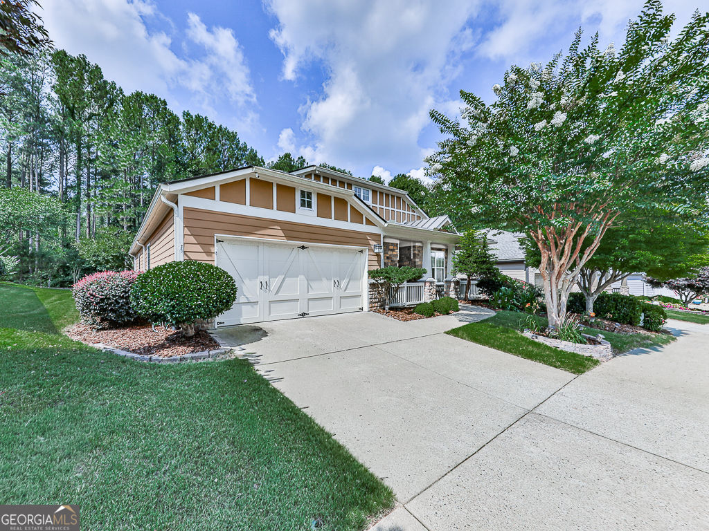 616 Laurel Crossing Property Photo 3