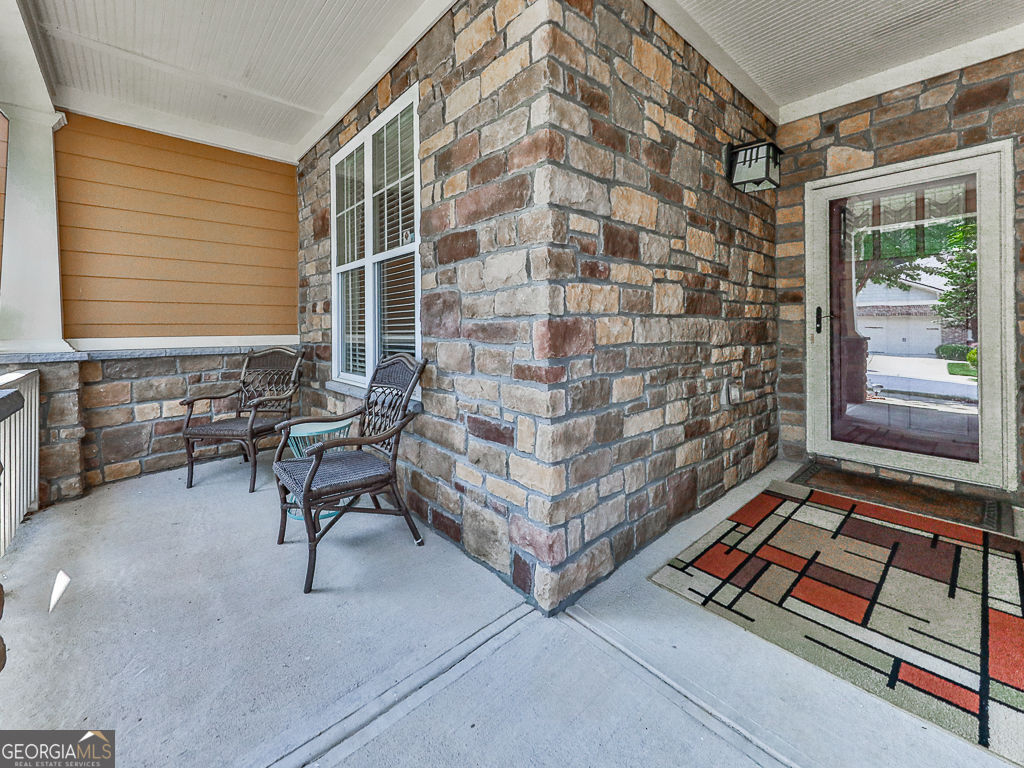 616 Laurel Crossing Property Photo 6