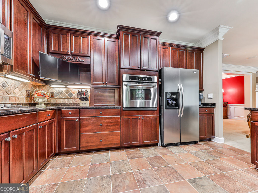 616 Laurel Crossing Property Photo 24