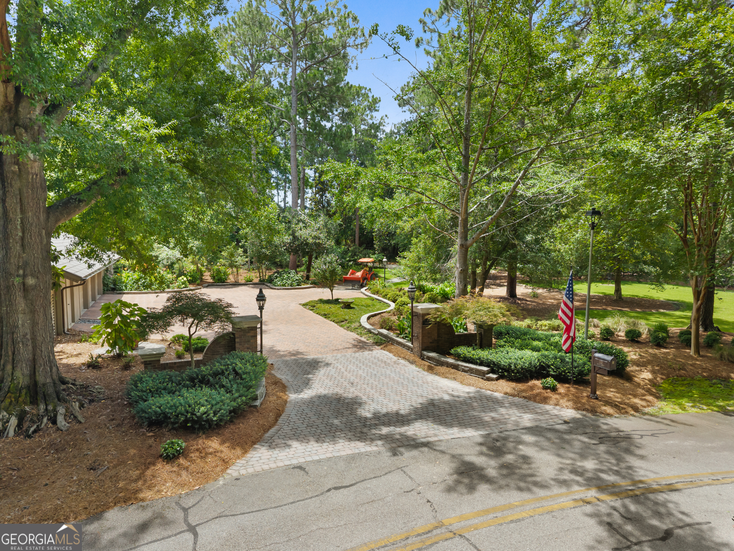 233 Azalea Drive Property Photo 84
