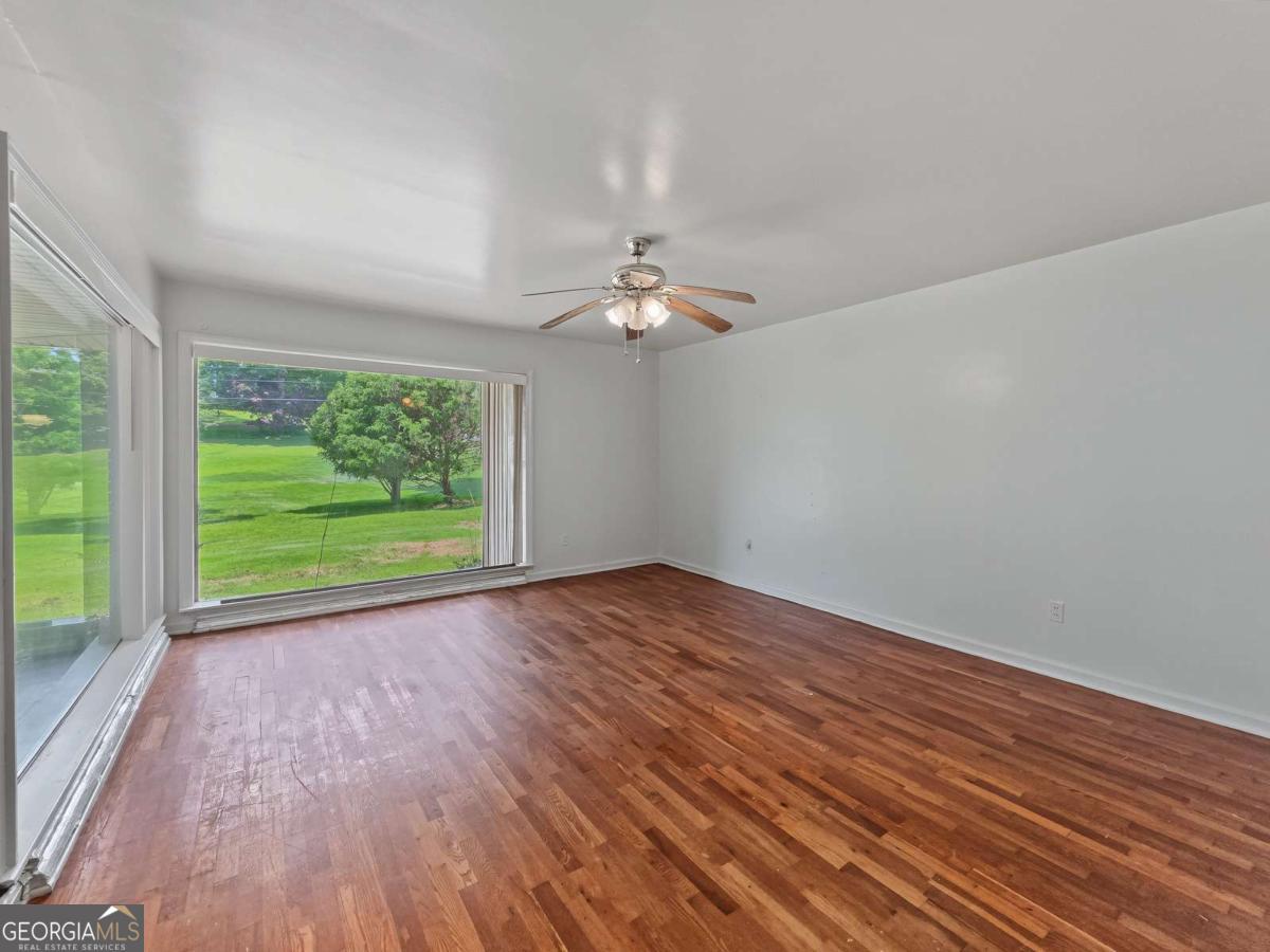 675 Holly Drive Property Photo 15
