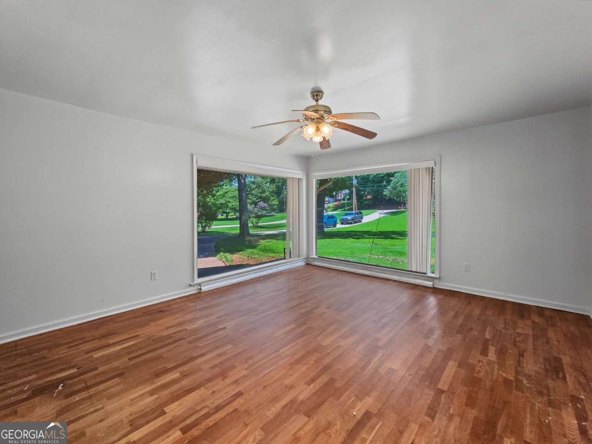 675 Holly Drive Property Photo 16