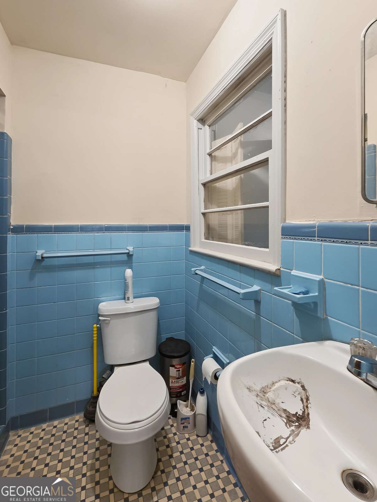 675 Holly Drive Property Photo 17