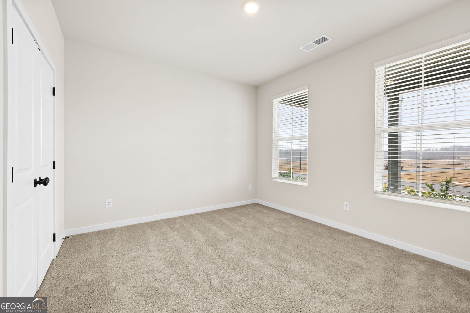 73 Sanborne View Drive Property Photo 7