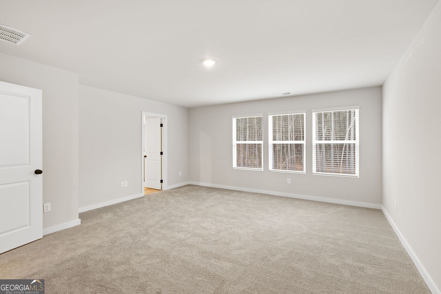 73 Sanborne View Drive Property Photo 12
