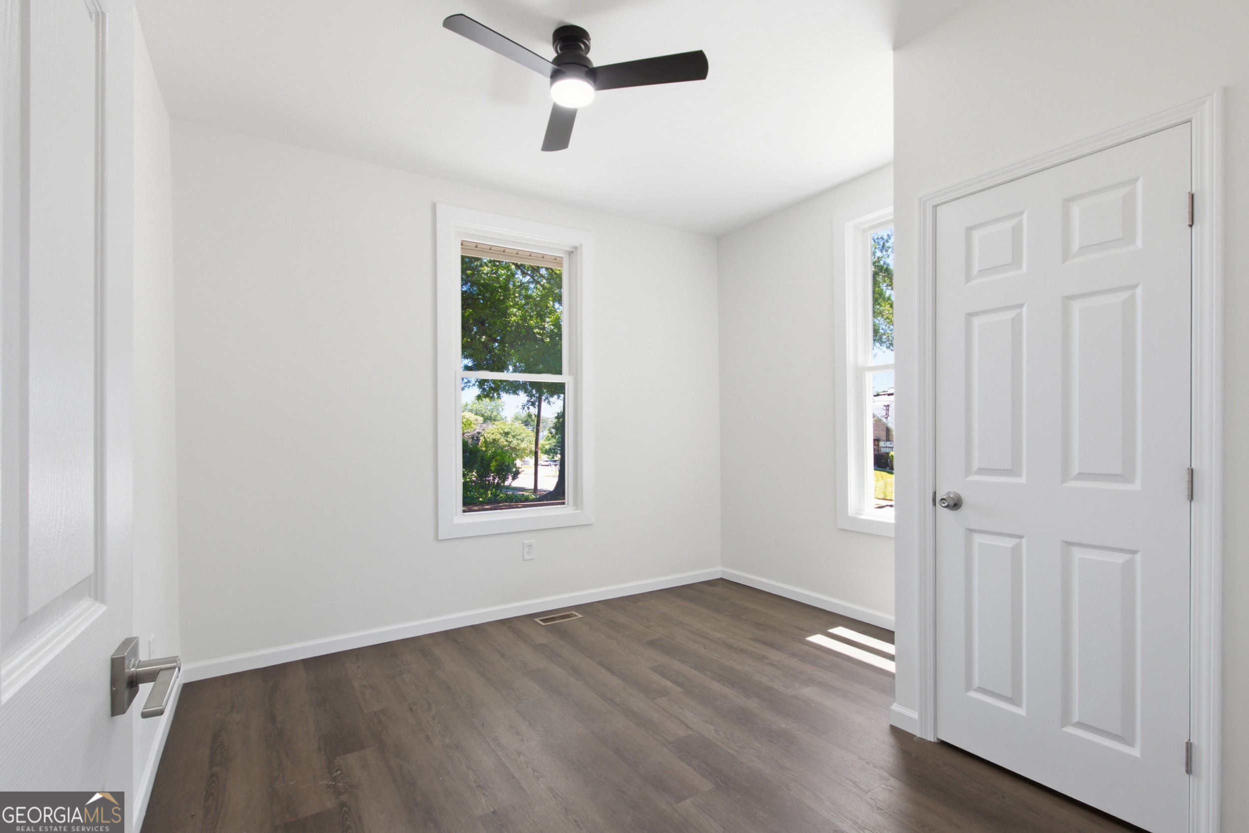 162 Falls Road Property Photo 18