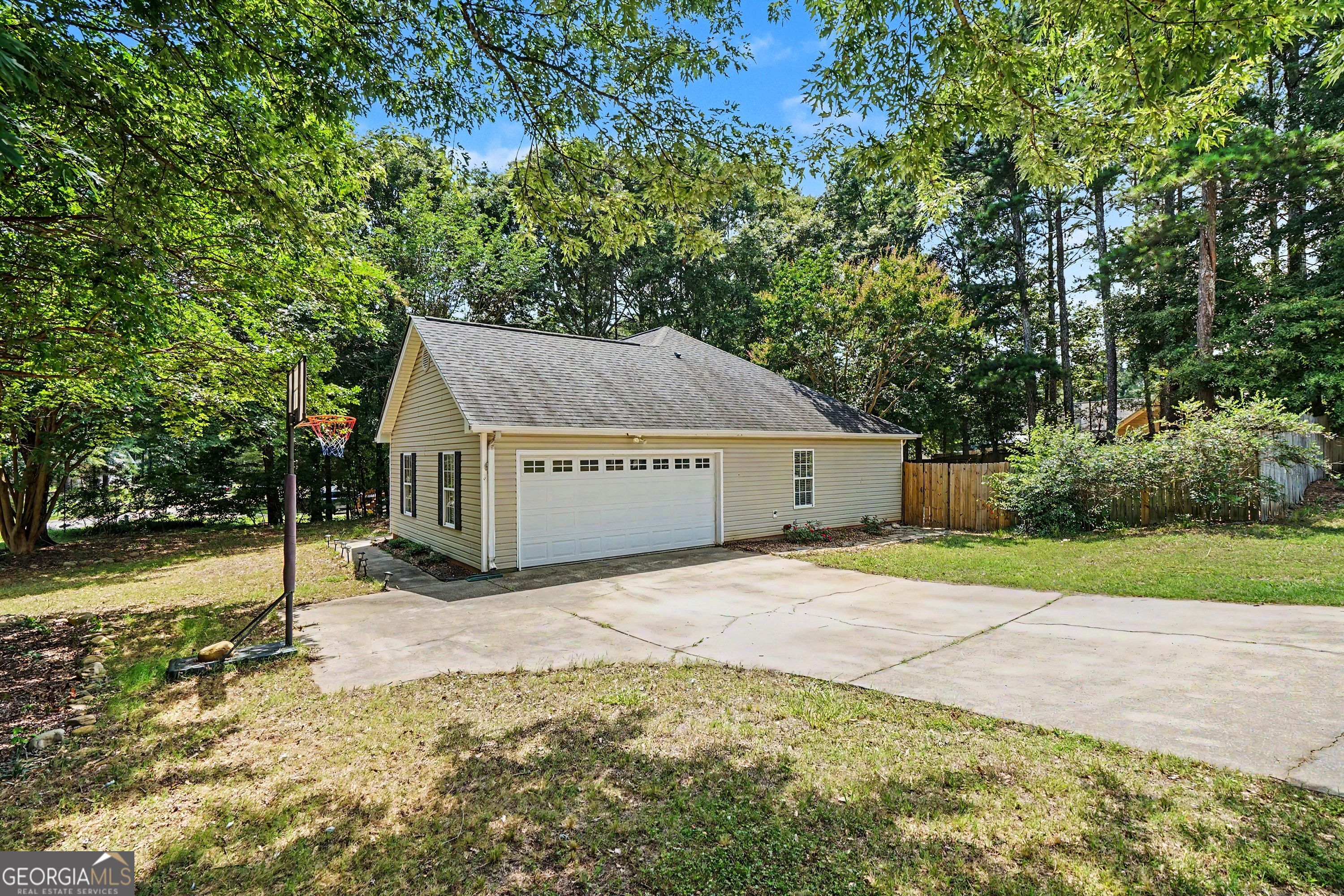 1857 High Green Drive Property Photo 2