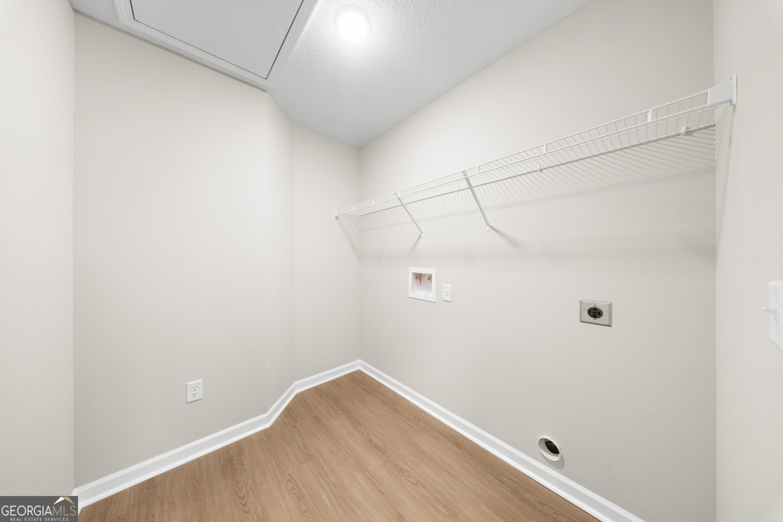 507 Nickies Way Property Photo 10