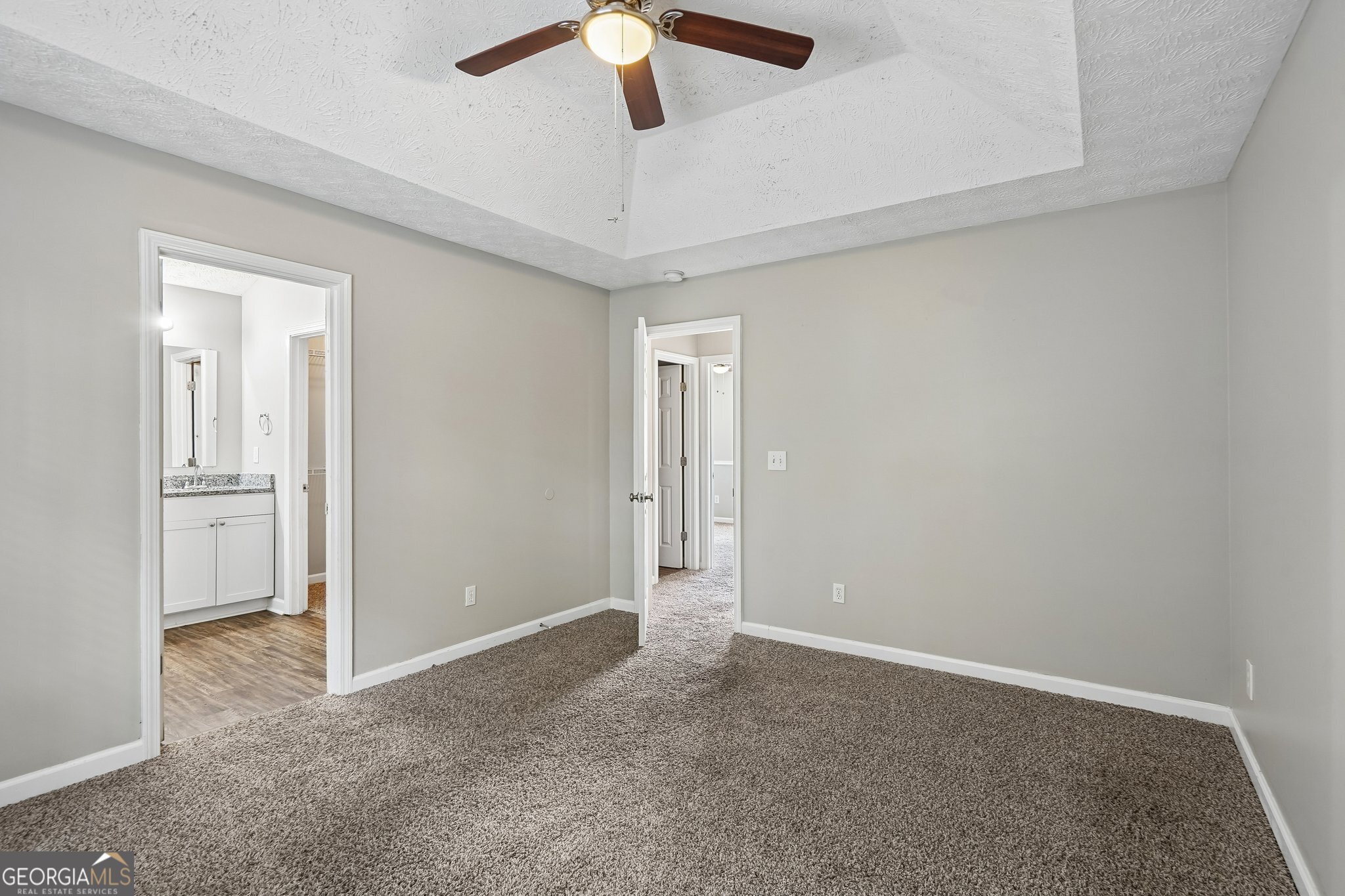 403 Edgewood Drive Property Photo 20