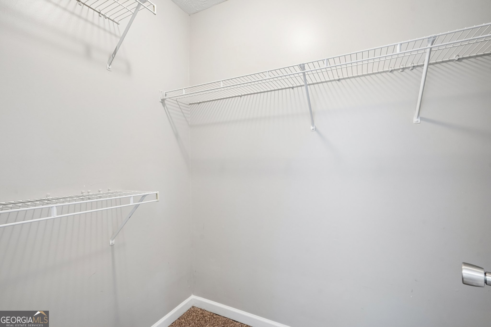 403 Edgewood Drive Property Photo 23