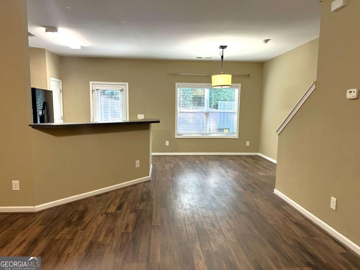 538 Oakside Place Property Photo 2