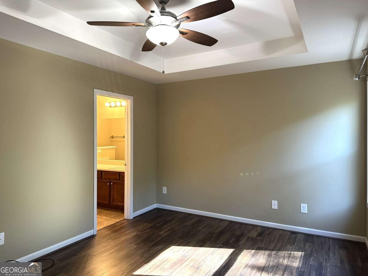 538 Oakside Place Property Photo 14