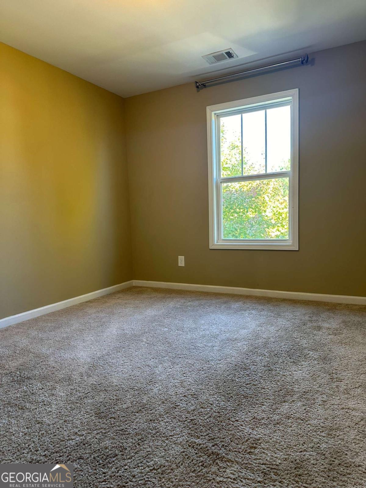 538 Oakside Place Property Photo 17