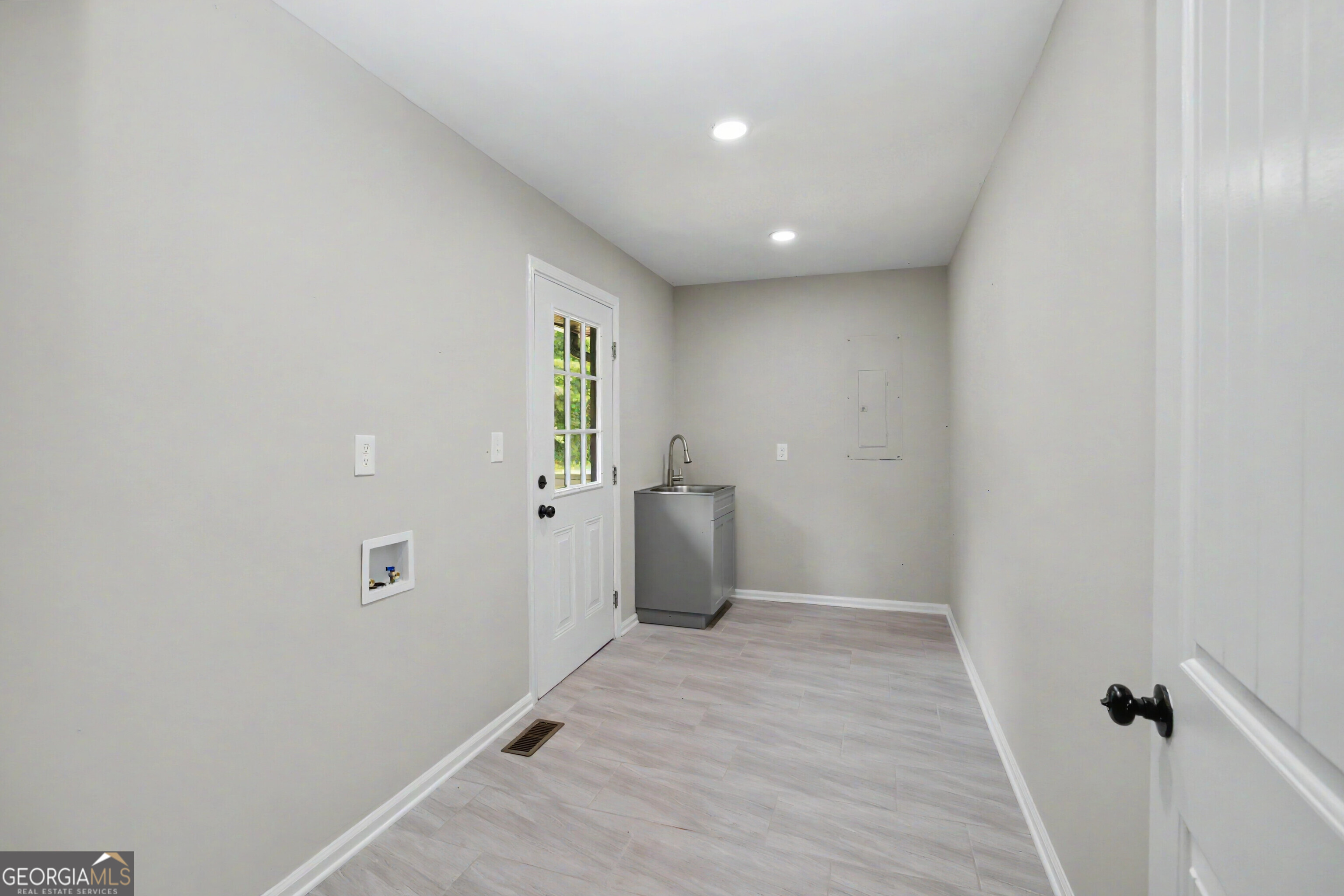 385 Duncan Road Property Photo 11