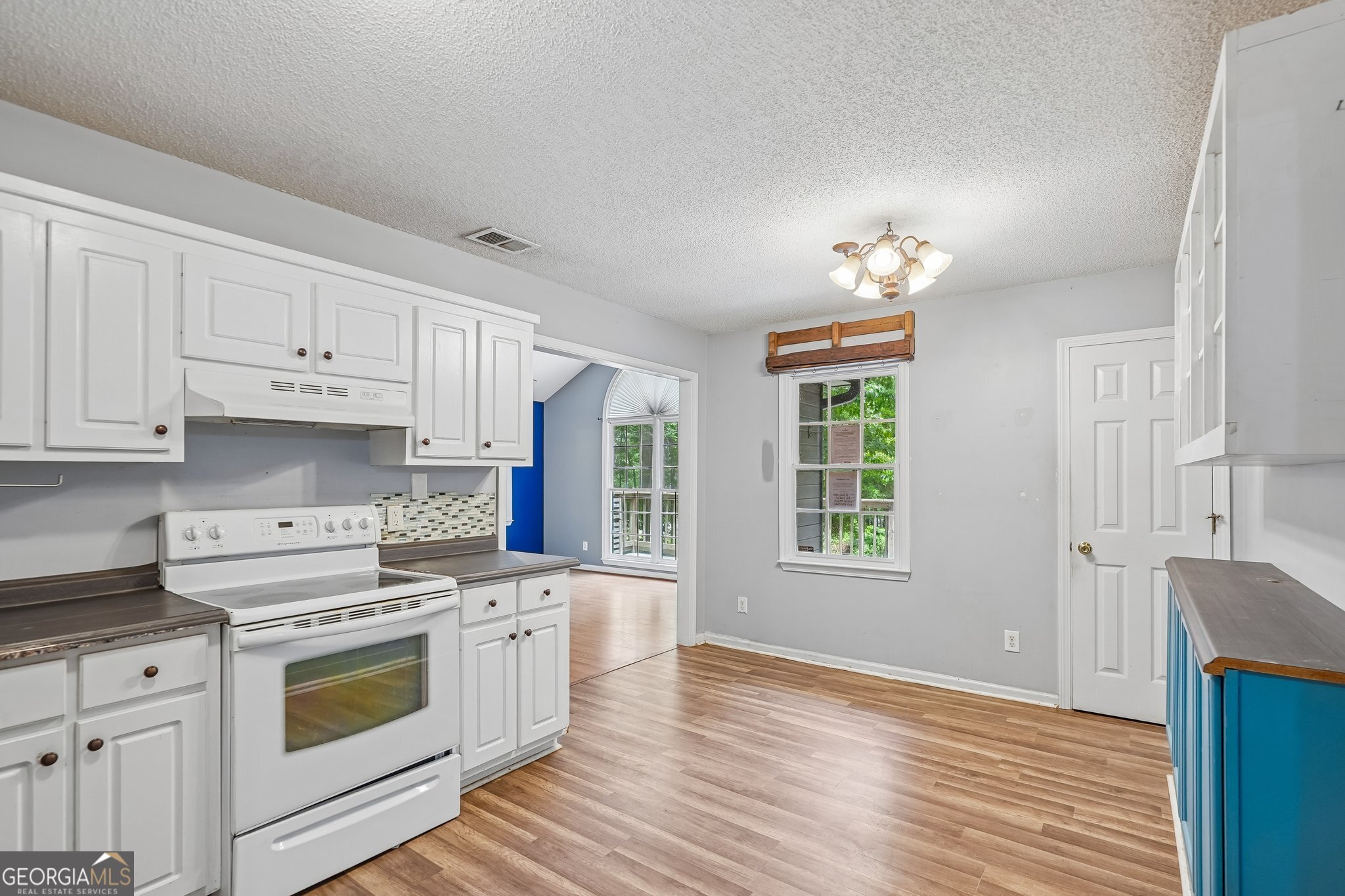 217 Rainey Brooke Drive Property Photo 14