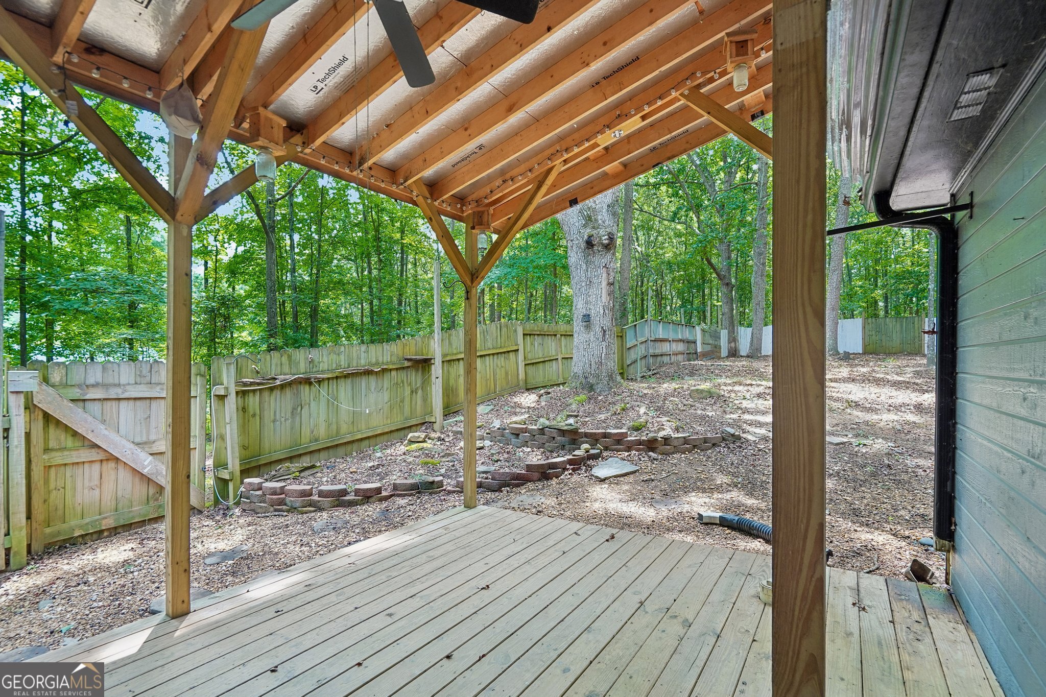 217 Rainey Brooke Drive Property Photo 24