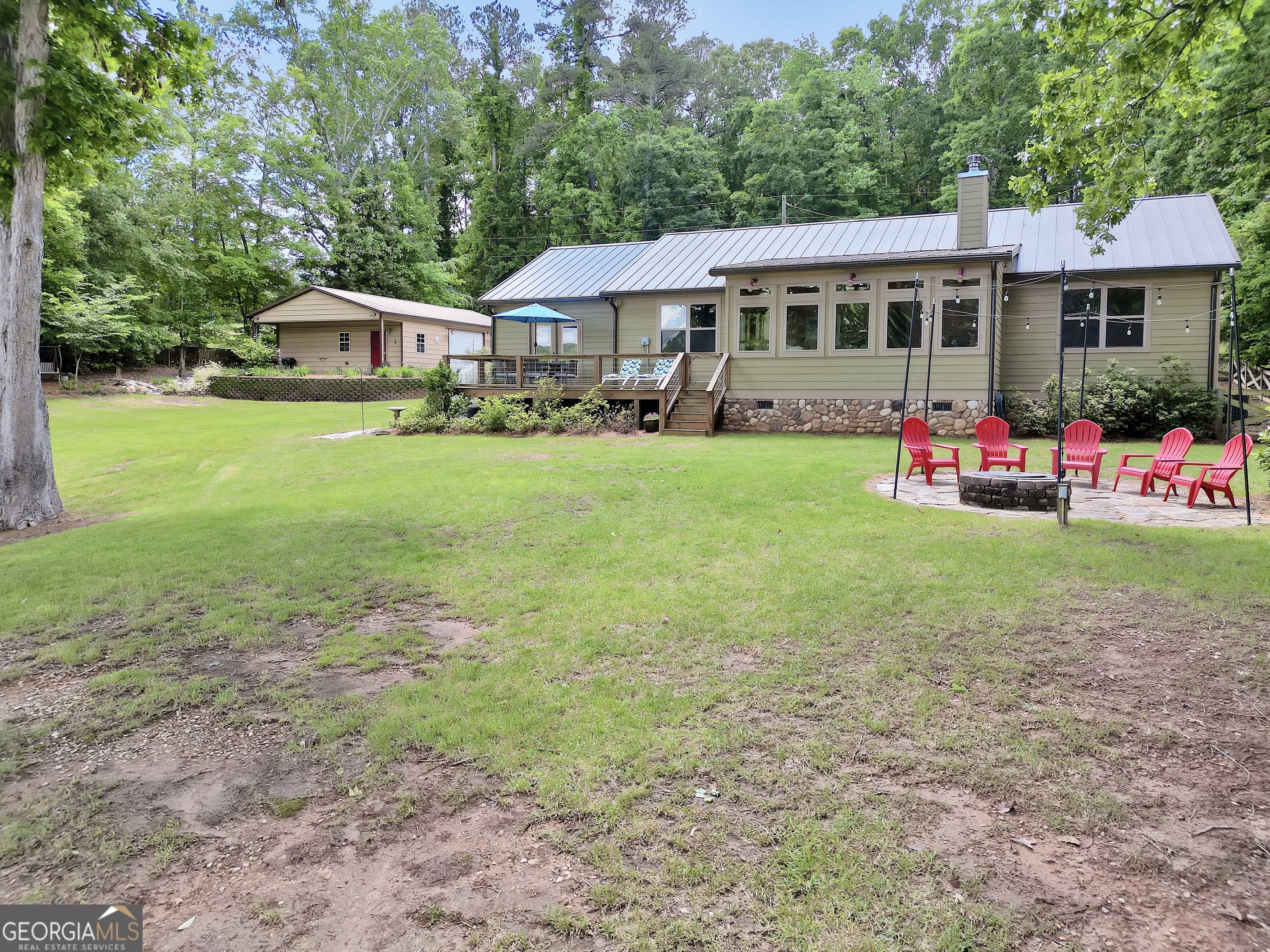 184 Bradley Road Property Photo 3