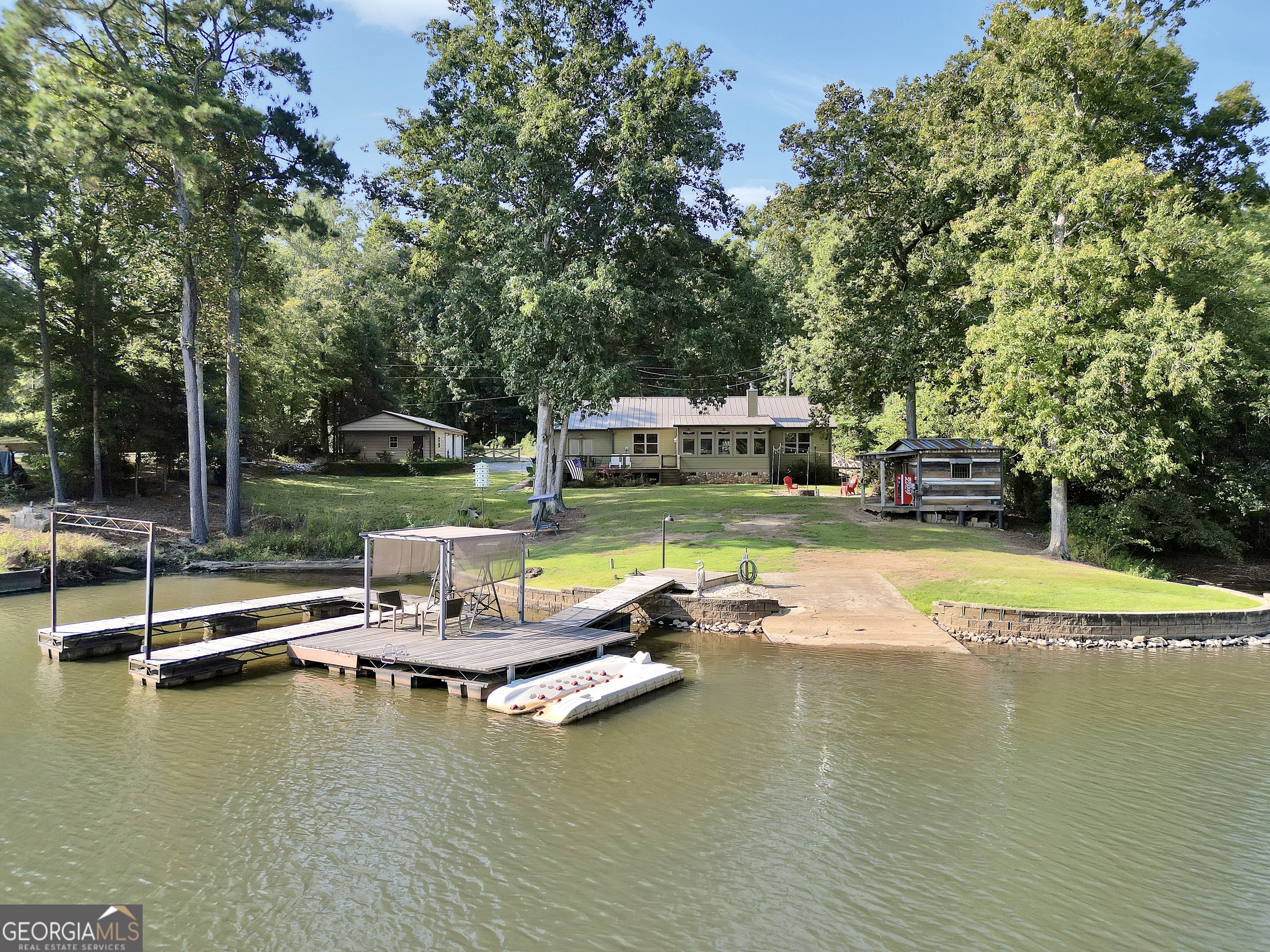 184 Bradley Road Property Photo 5