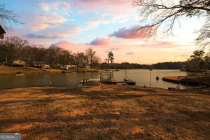 184 Bradley Road Property Photo 6