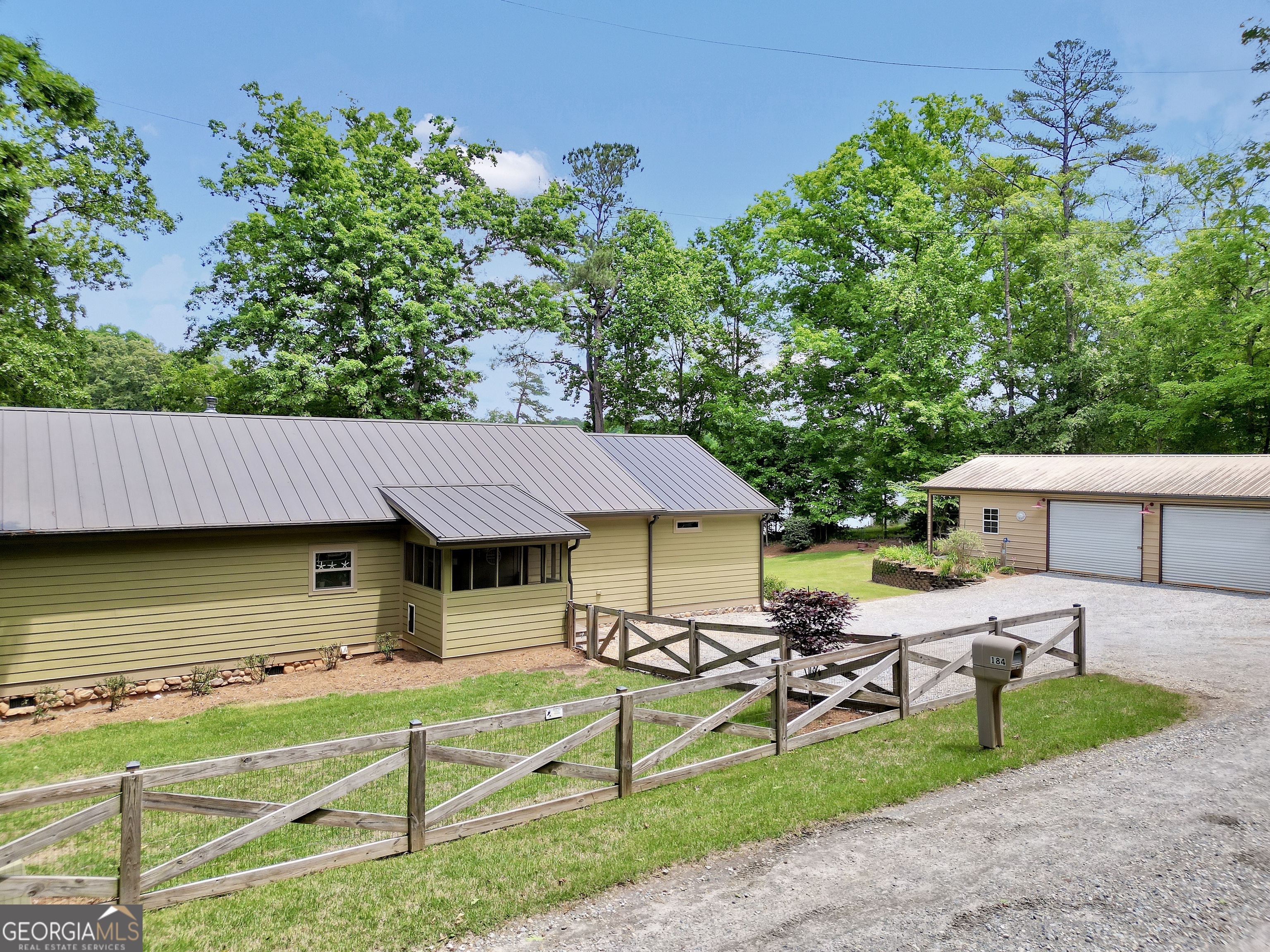 184 Bradley Road Property Photo 11