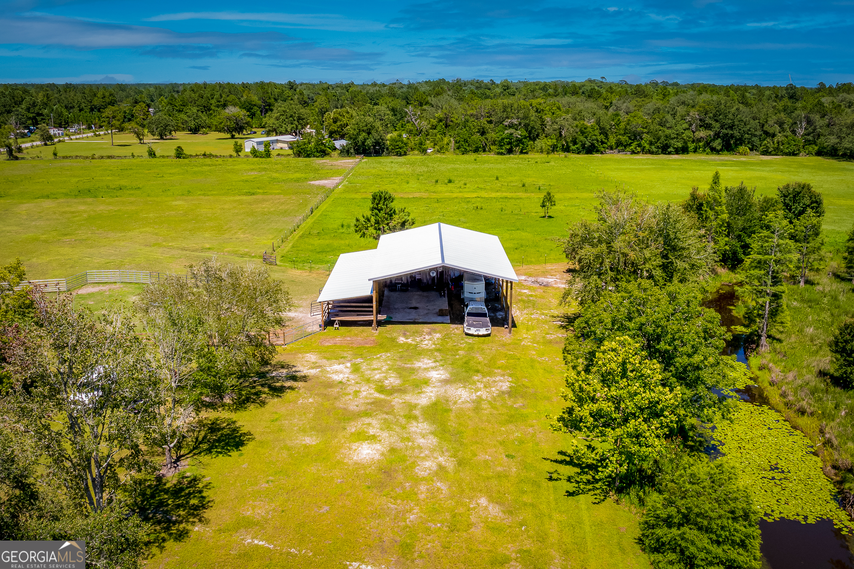 310 Farm Road Property Photo 3