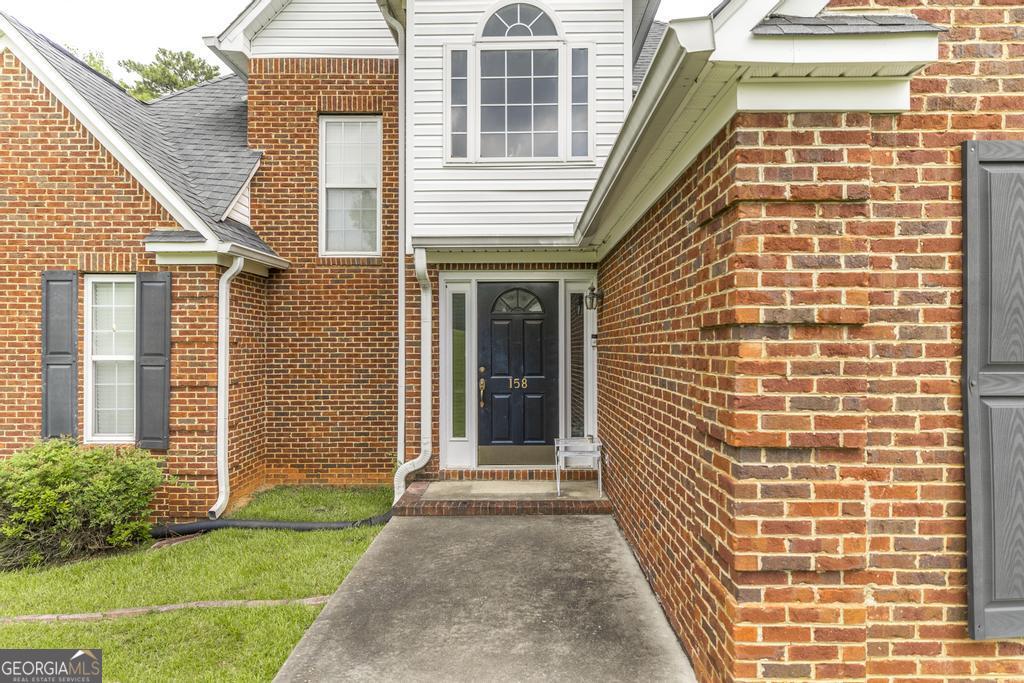 158 Olivia Circle Property Photo 4