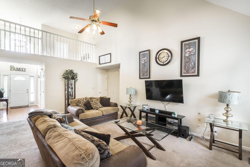 158 Olivia Circle Property Photo 8