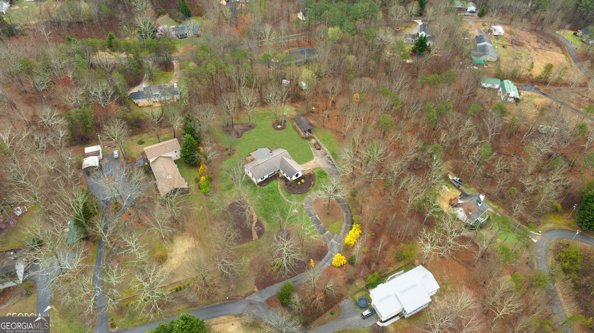 416 Glade Road Property Photo 3