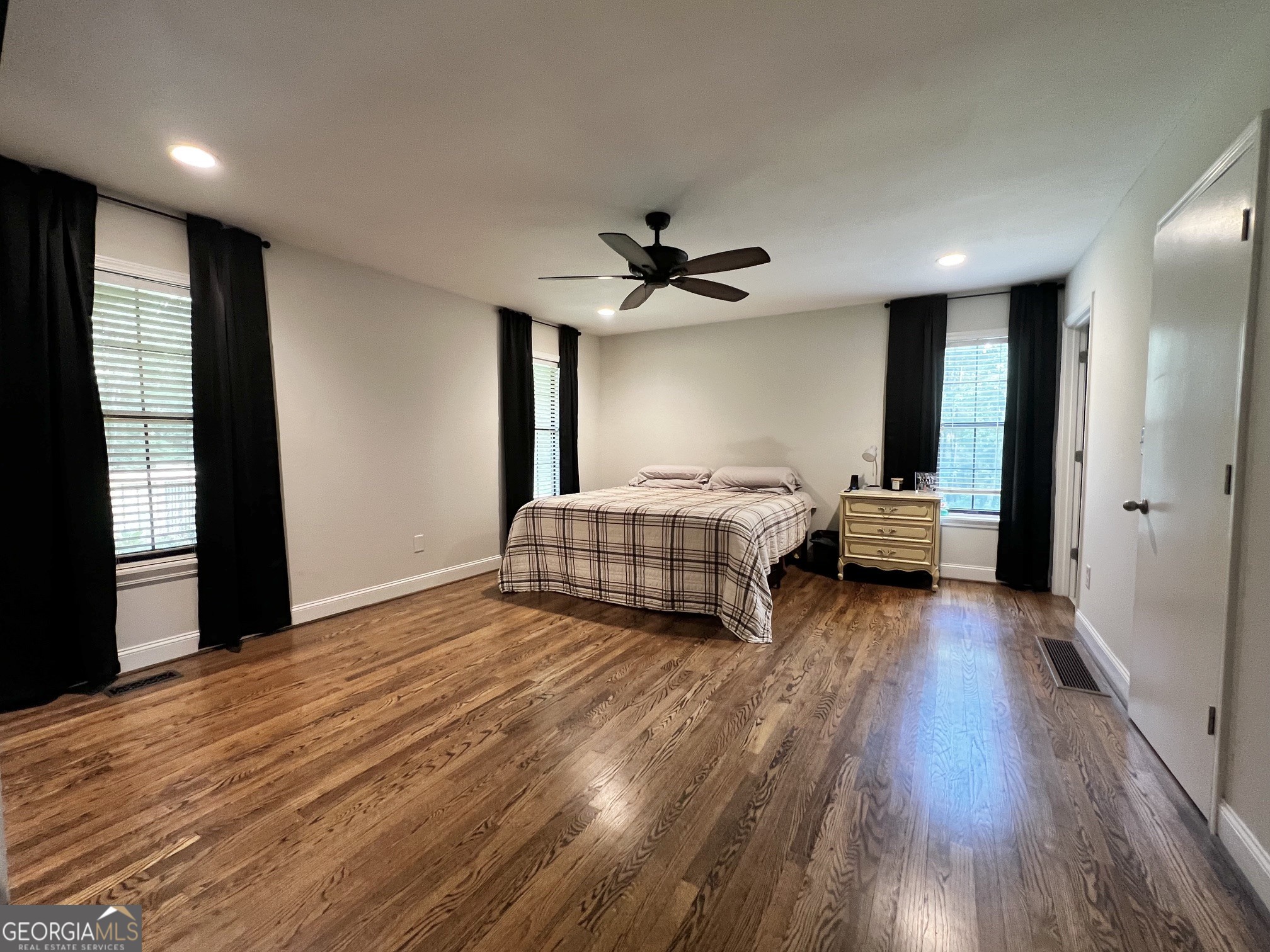 416 Glade Road Property Photo 25