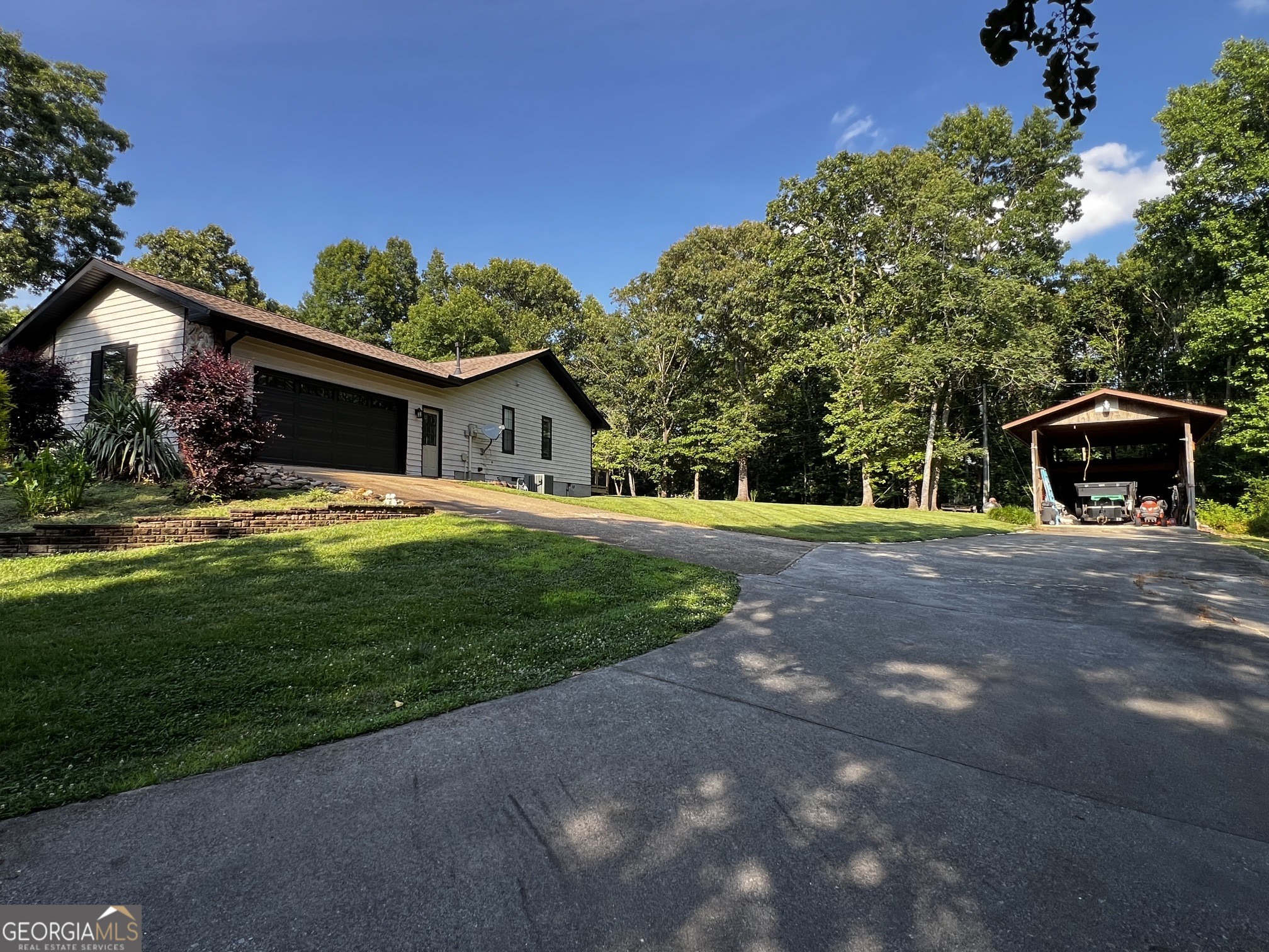 416 Glade Road Property Photo 39