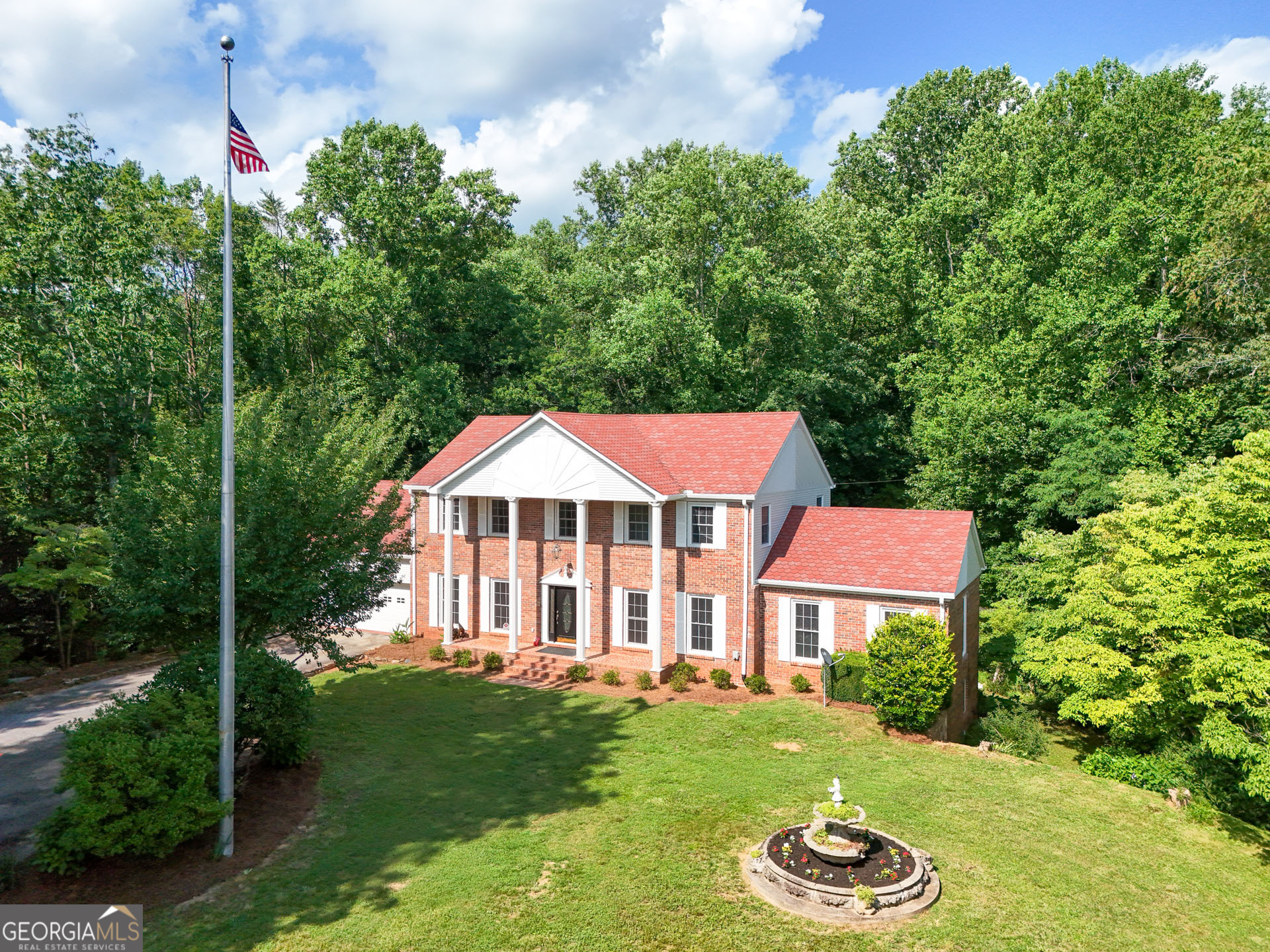 60 Inali Den Lane Property Photo 1