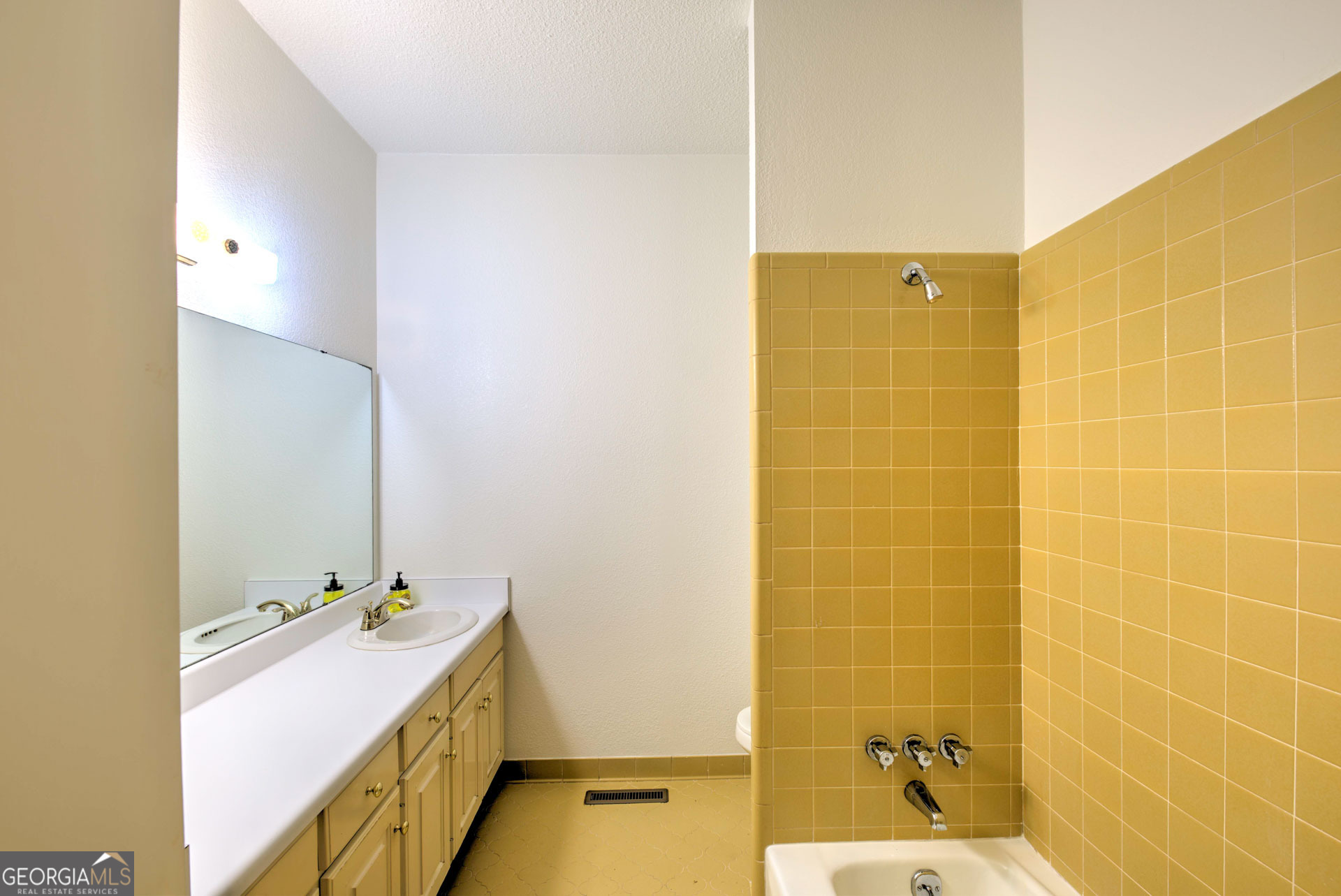 60 Inali Den Lane Property Photo 25