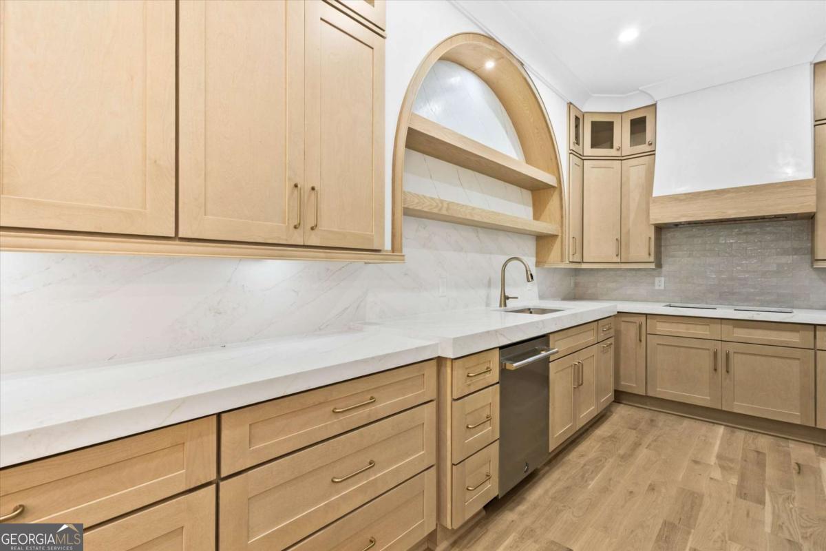 681 Old Peachtree Road Property Photo 28