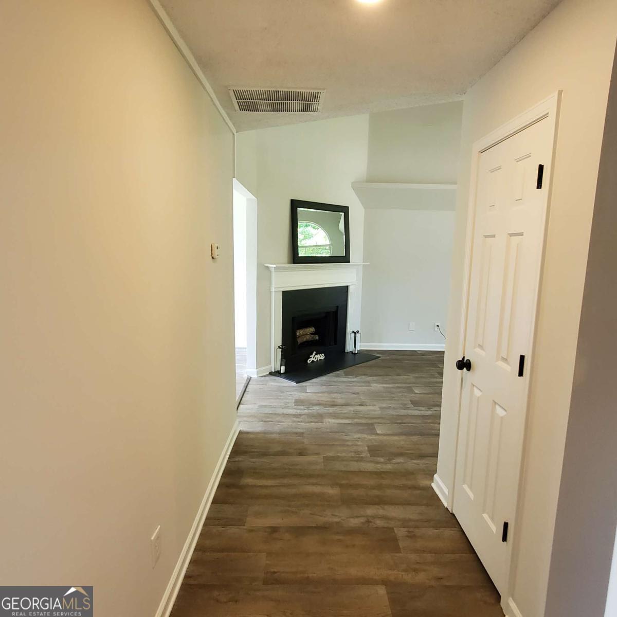 833 Kendall Park Drive Property Photo 22
