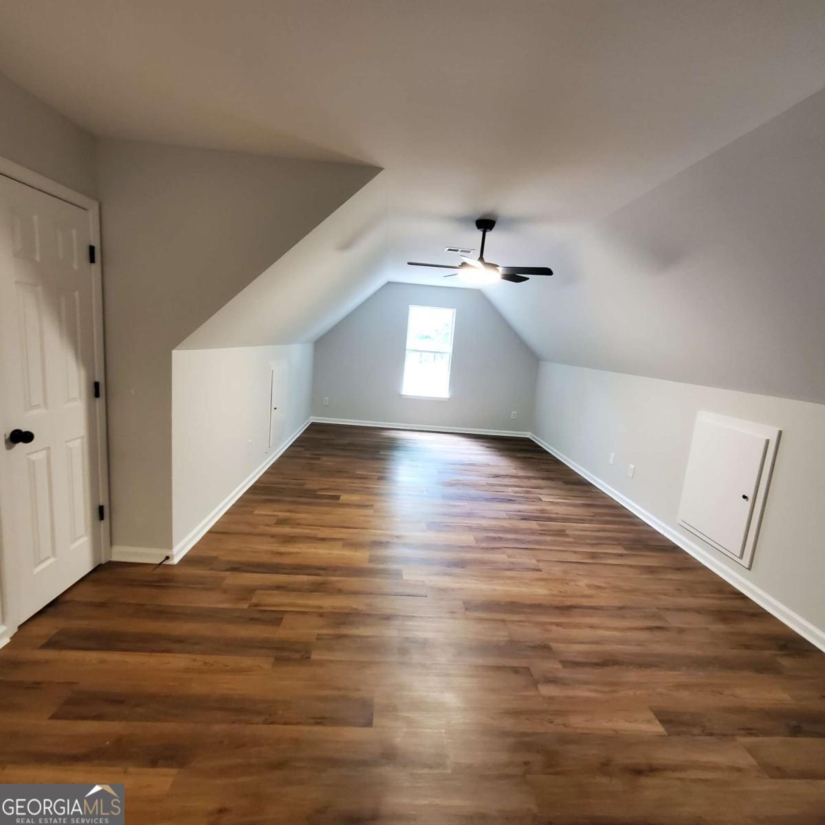 833 Kendall Park Drive Property Photo 37