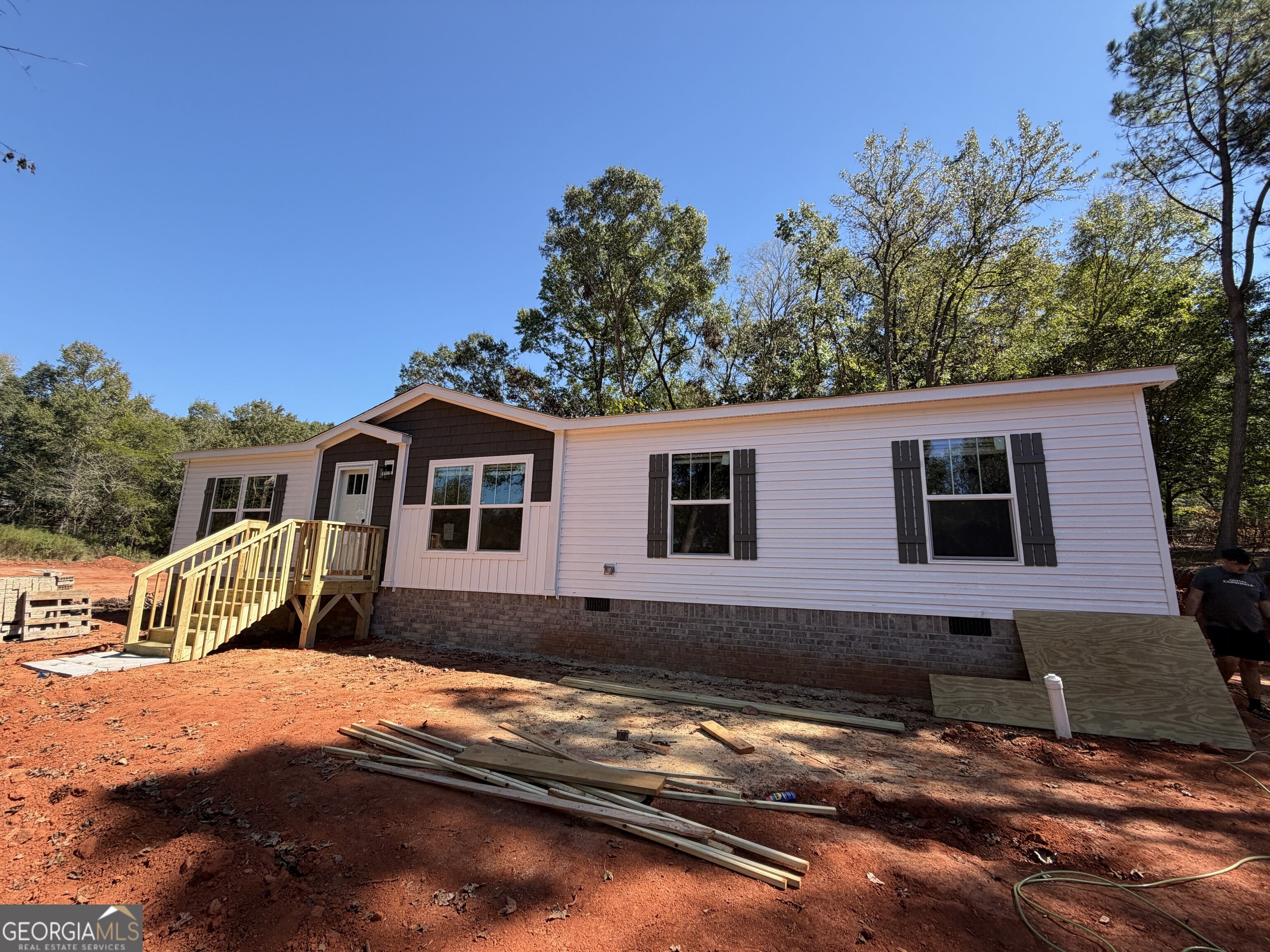 947 Nails Creek Crossing Property Photo 1