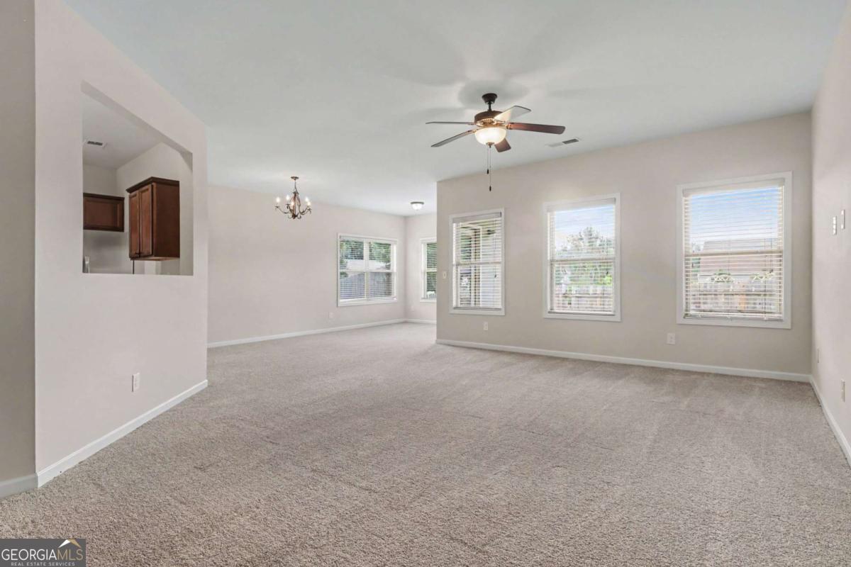 4205 Magnolia Place Property Photo 5