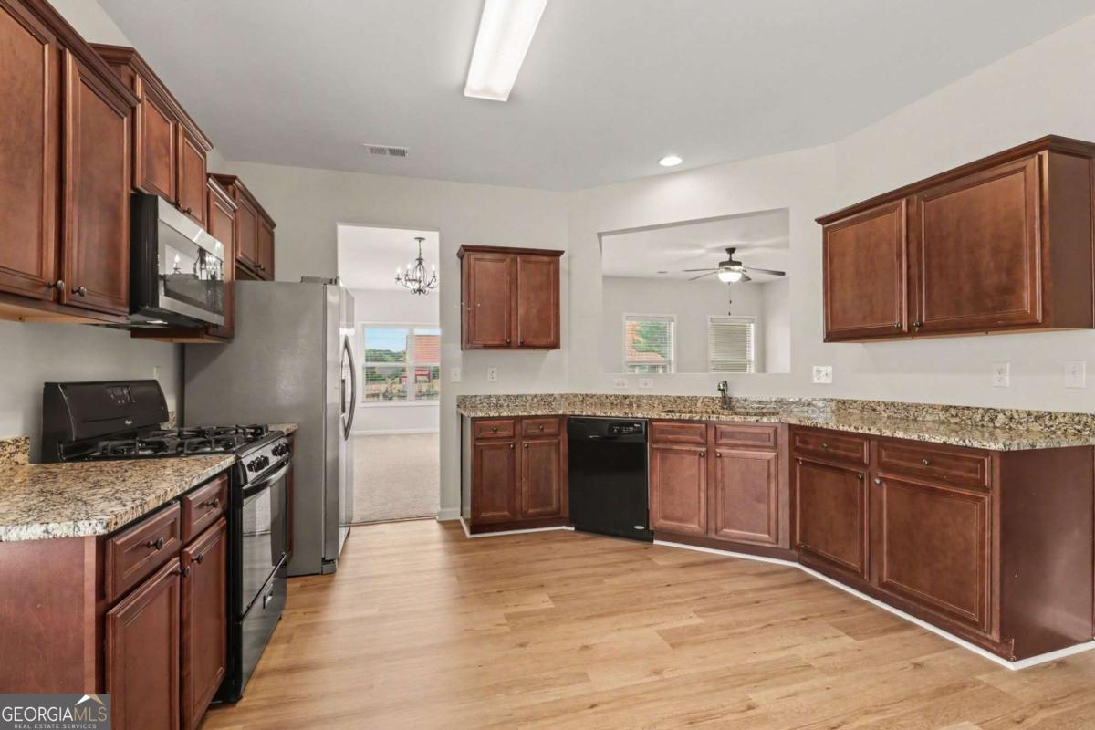 4205 Magnolia Place Property Photo 14