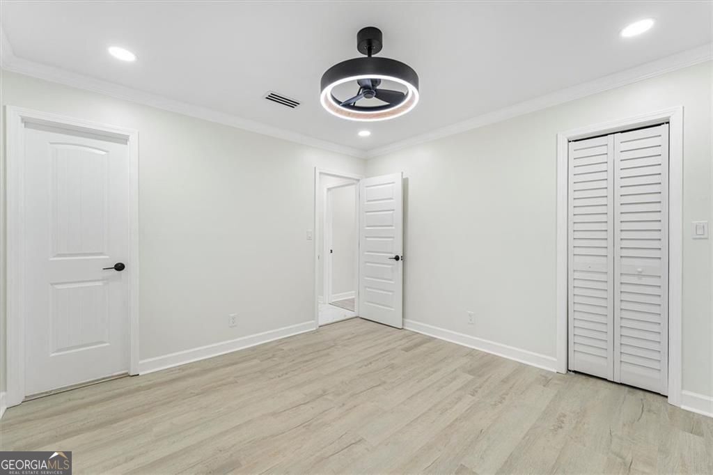 6073 Fieldcrest Drive Property Photo 22