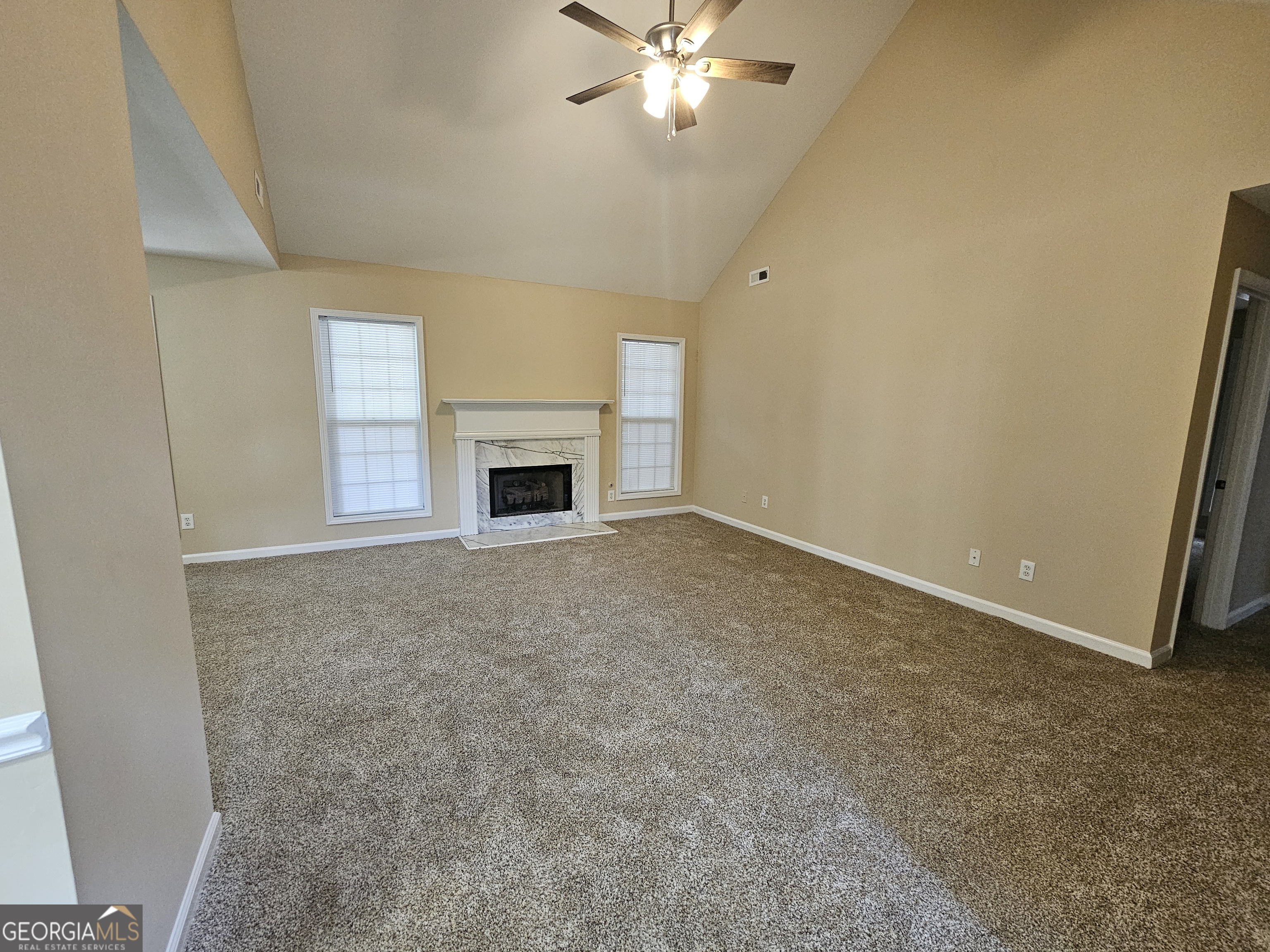 1110 Chateau Terrace Property Photo 2