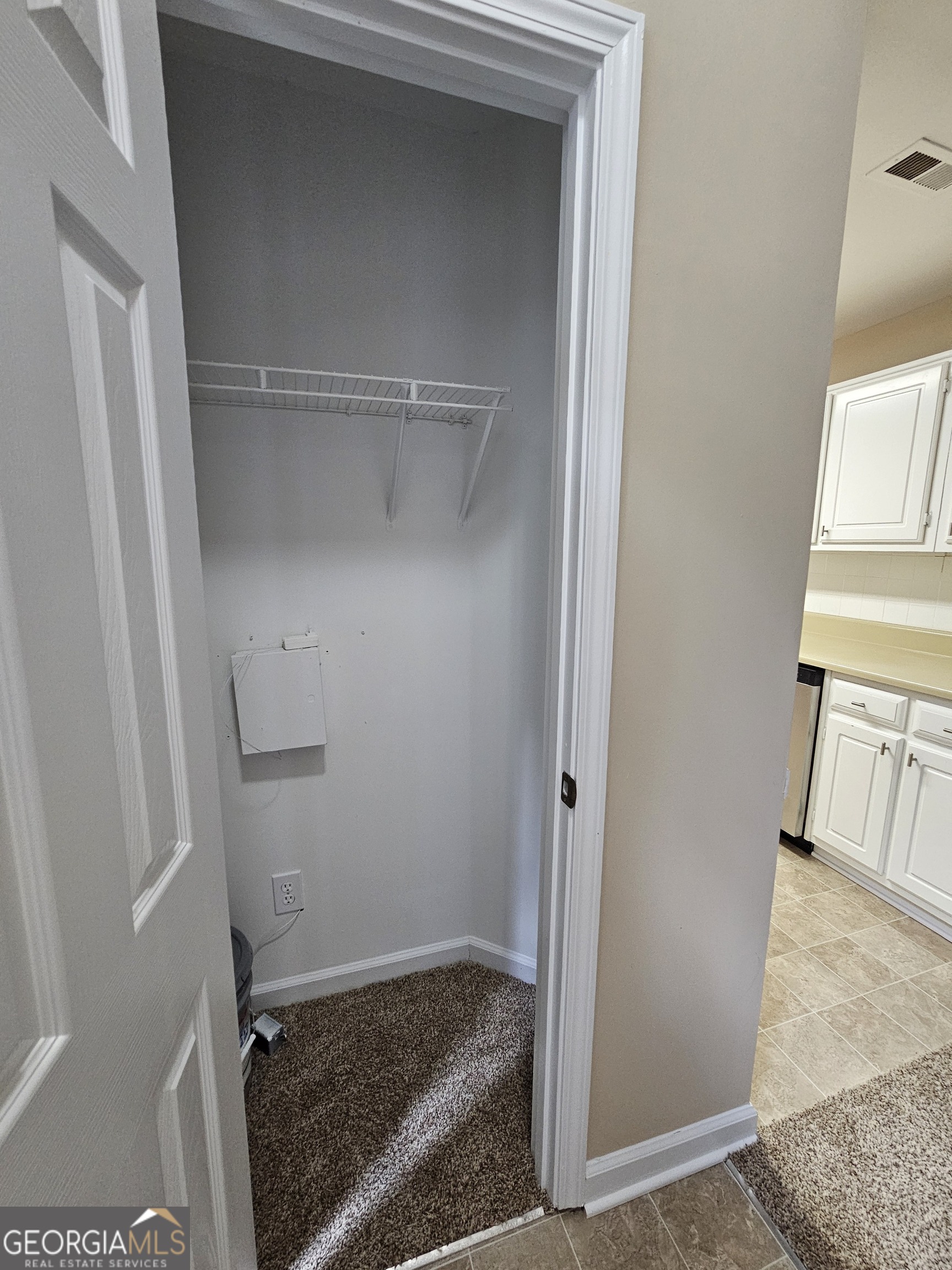 1110 Chateau Terrace Property Photo 29