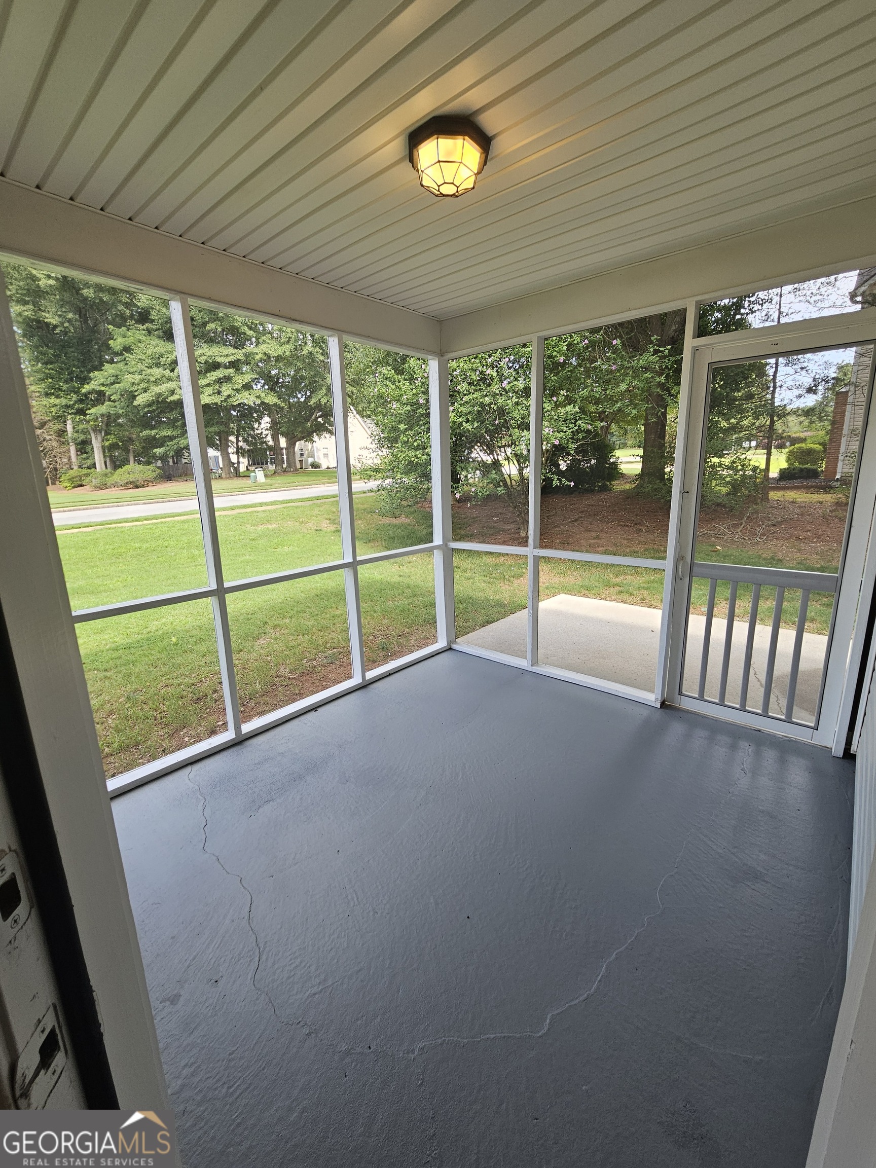1110 Chateau Terrace Property Photo 30