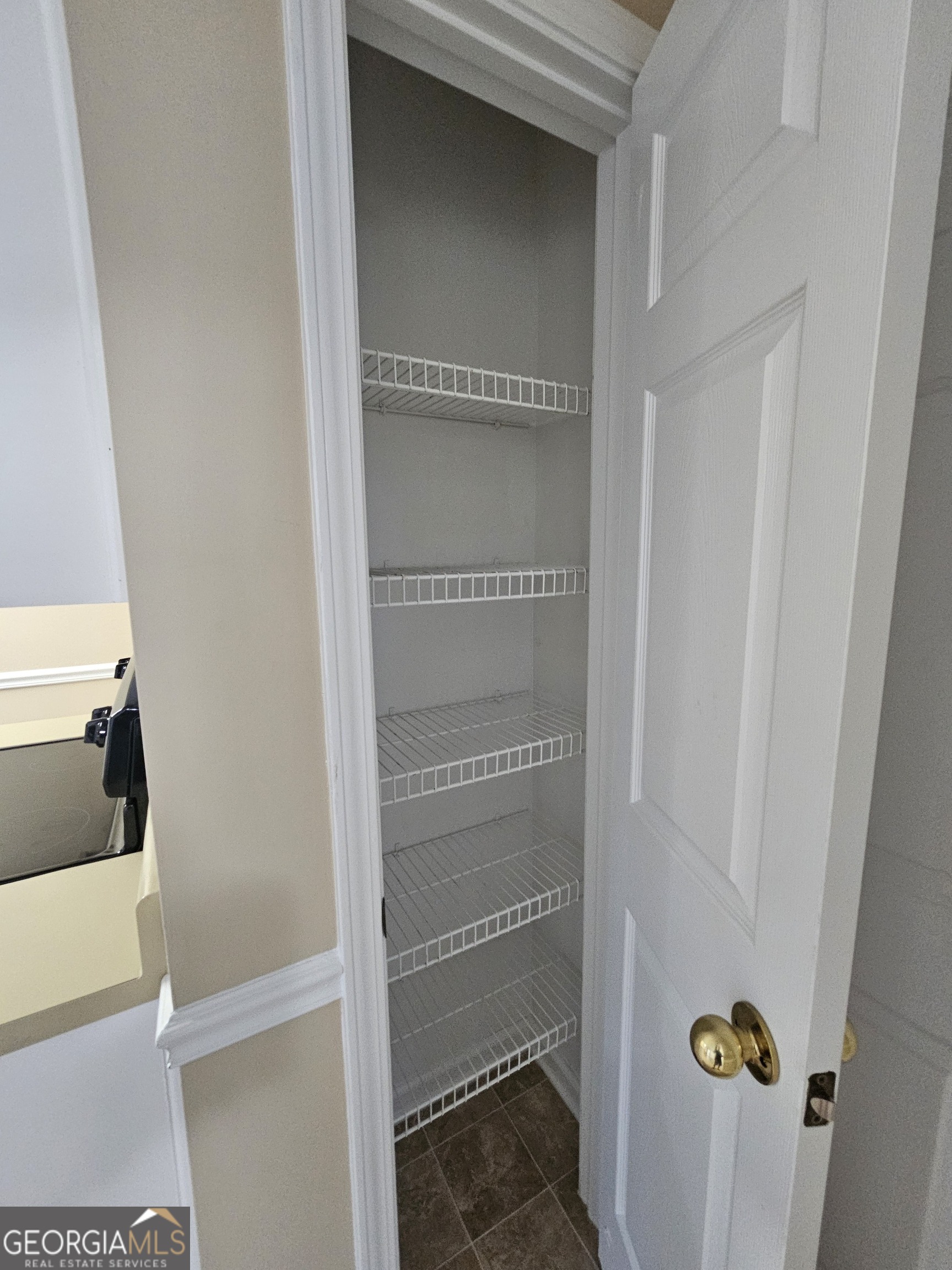 1110 Chateau Terrace Property Photo 32