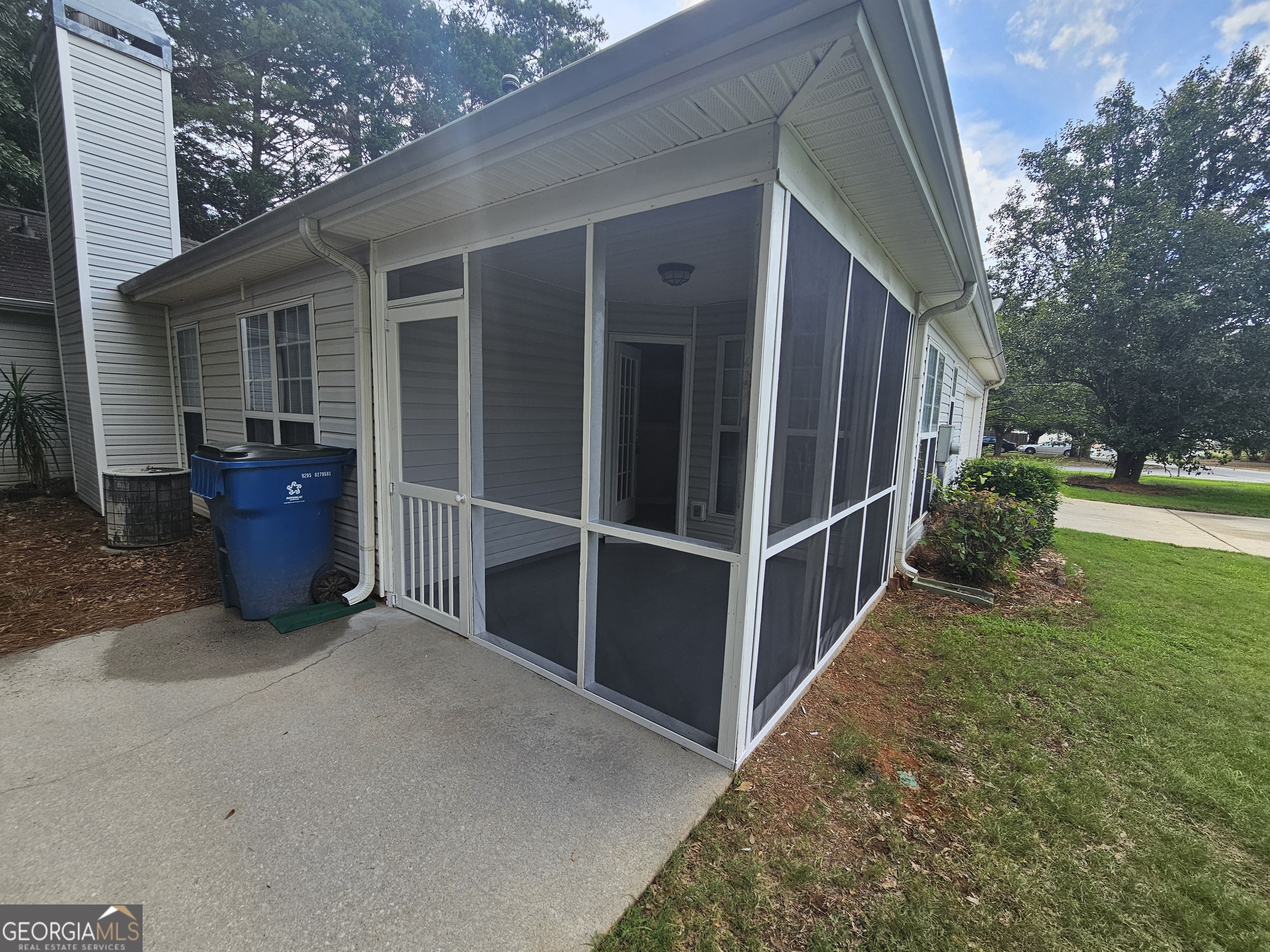 1110 Chateau Terrace Property Photo 34
