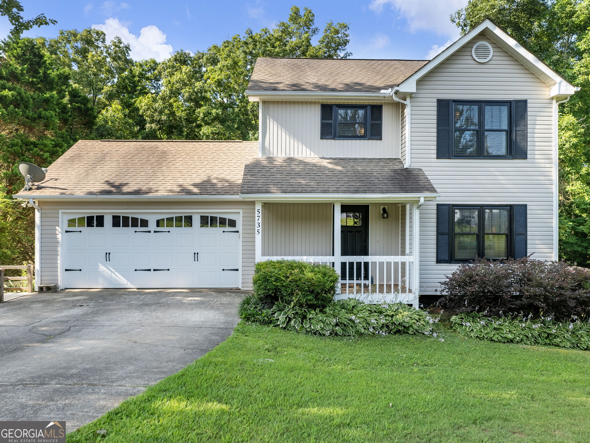 5735 Freeman Drive Property Photo 1