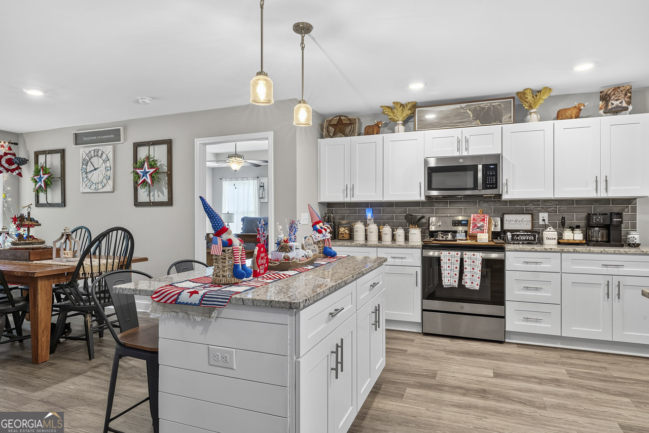 112 Bunting Court Property Photo 6