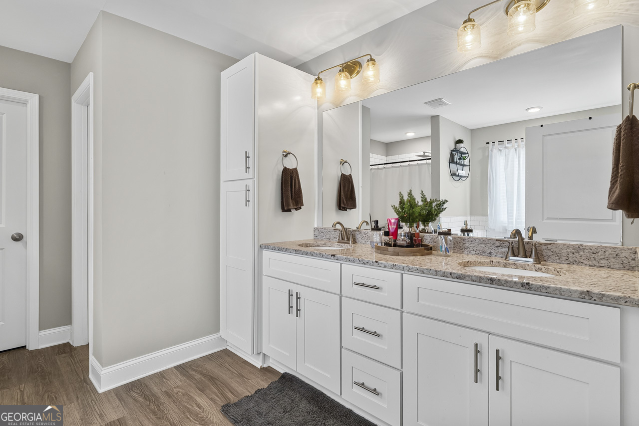 112 Bunting Court Property Photo 14