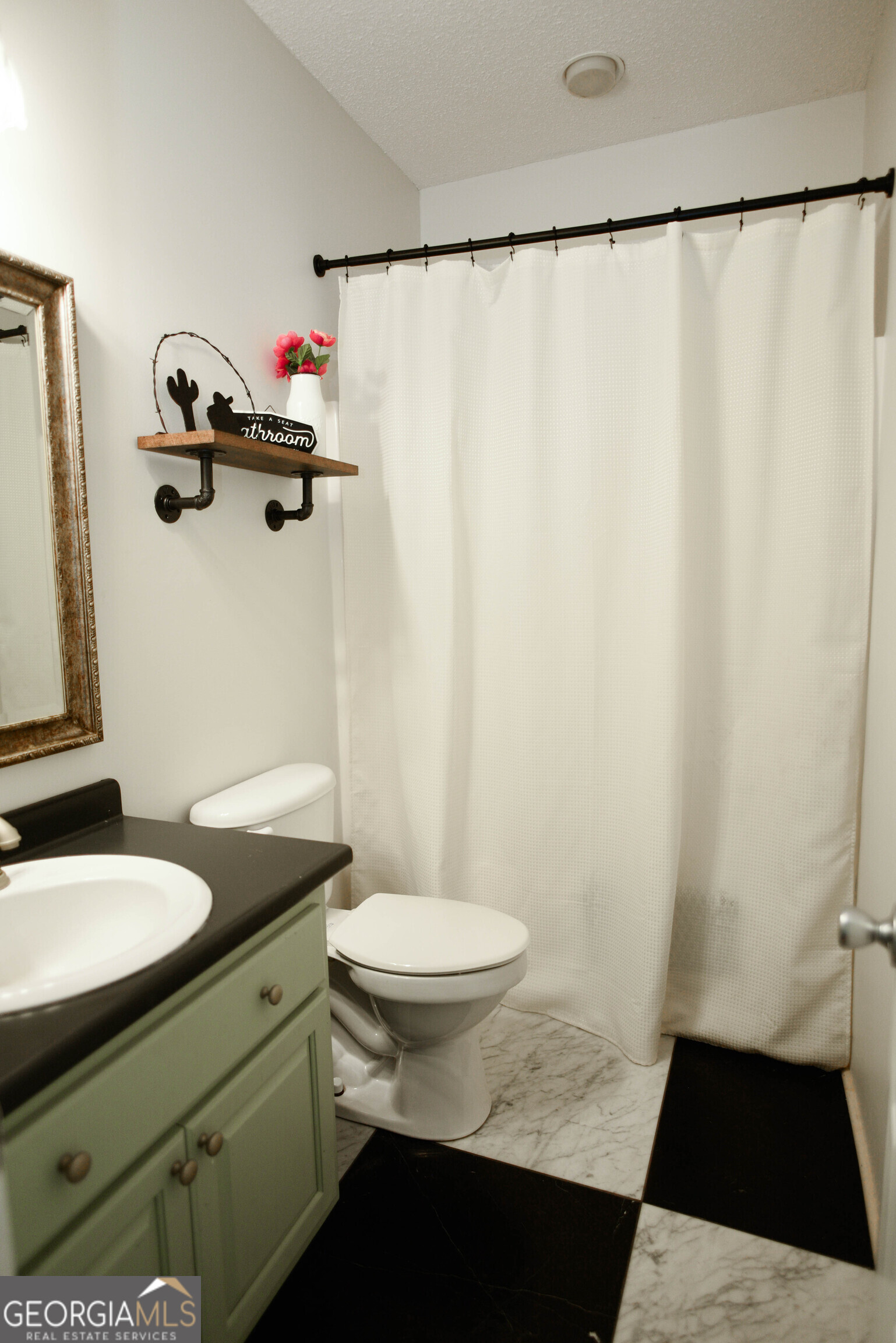 247 Darrell Thompson Road Property Photo 24