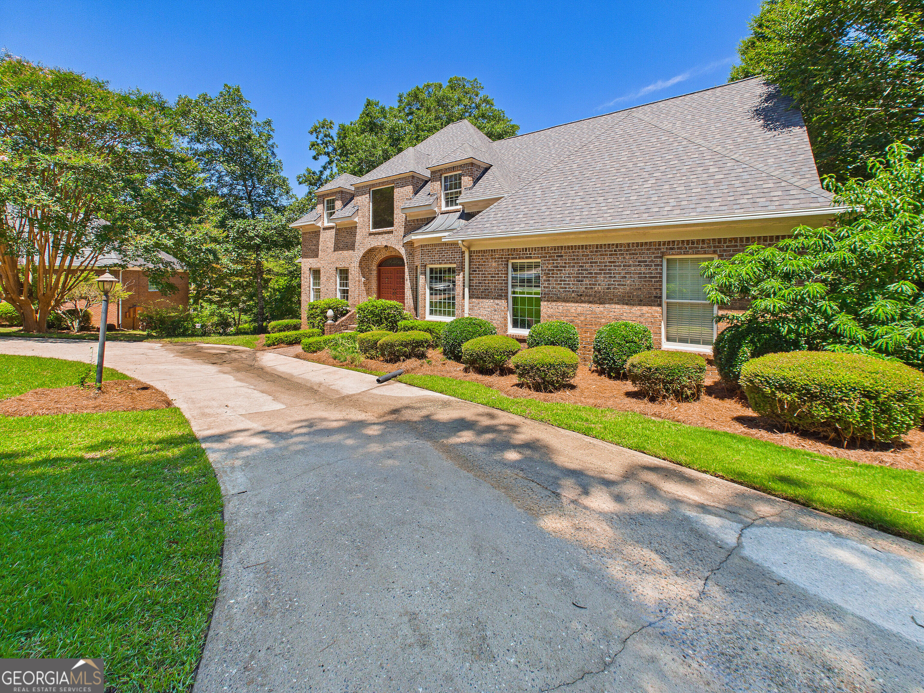 114 Holly Drive Property Photo 4